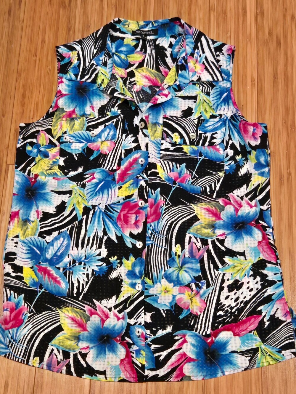 Notations Tropical Floral Sleeveless Button-Up Top